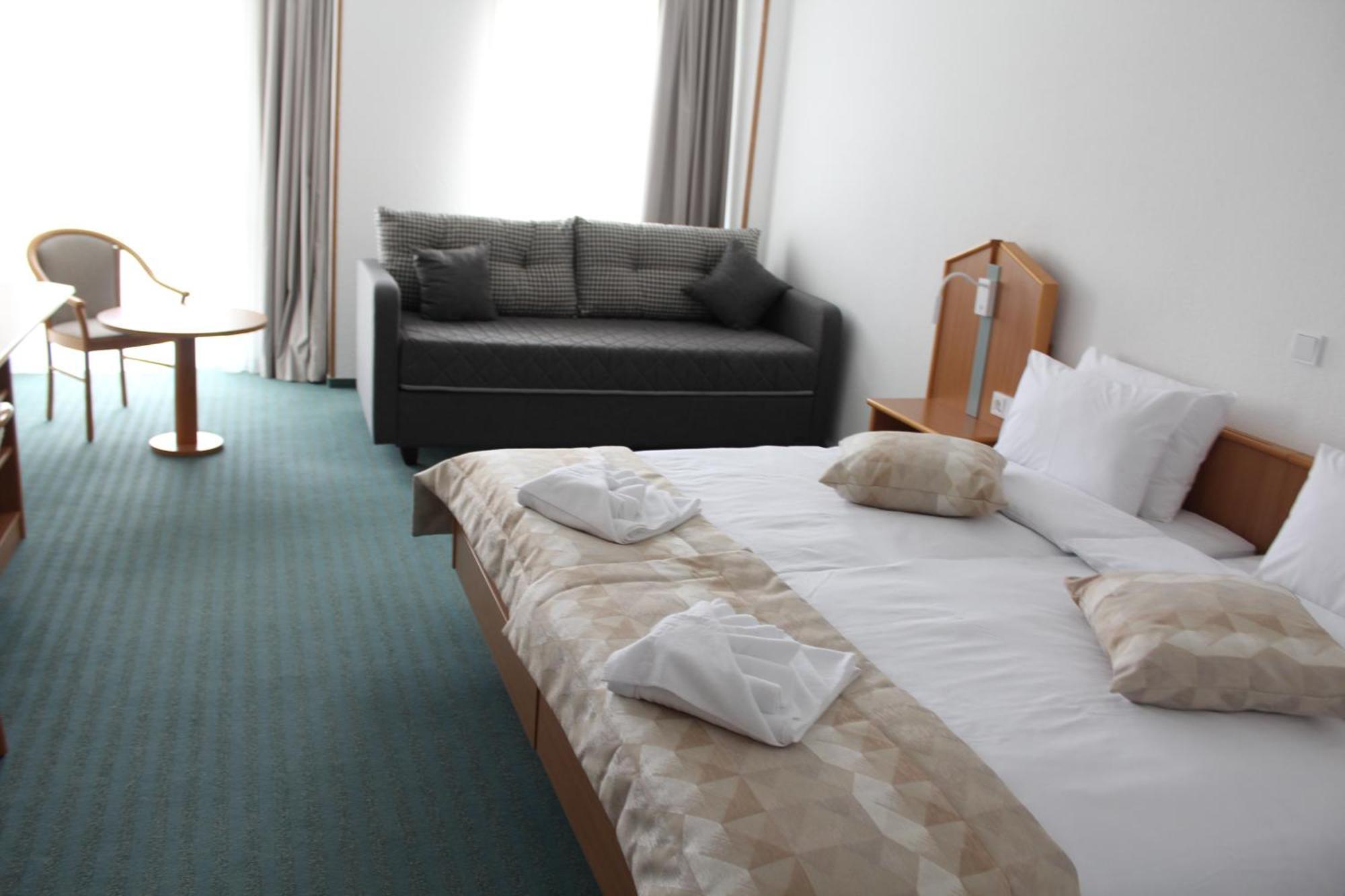 Hotel Bessunger Forst Rossdorf  Eksteriør billede